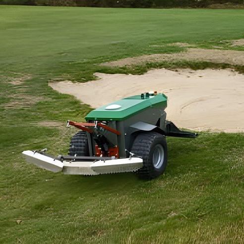 TurfTroniq SmartRake: Zero emission robotic bunker rake